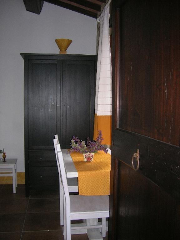 Villa Agriturismo Caresto Carbonesca Zimmer foto